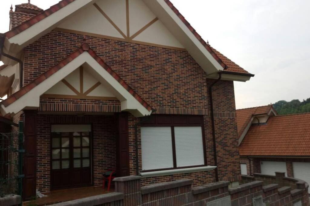 Chalet Cerca De Noja Con Acceso A Spa Beranga Exterior foto