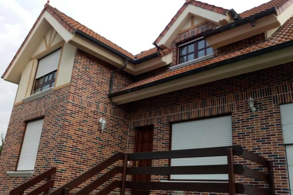 Chalet Cerca De Noja Con Acceso A Spa Beranga Exterior foto